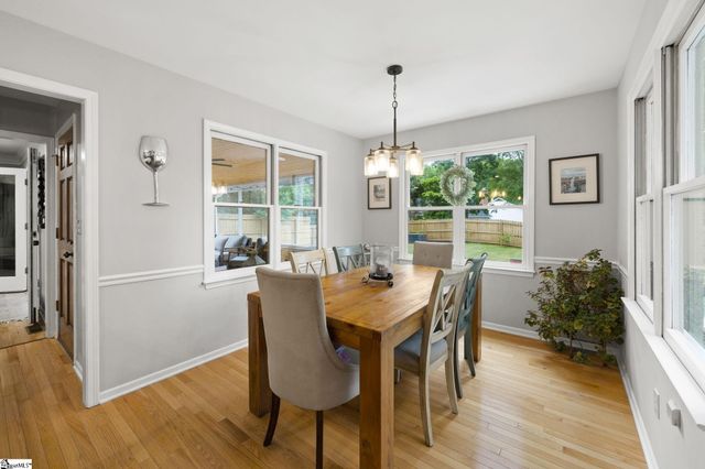 307 Pelham Falls Drive, Greer, SC 29651