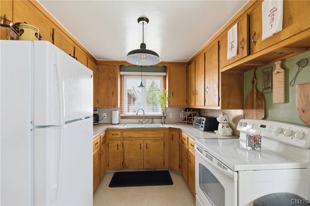 116 Huntshill Road, Geddes, NY 13209