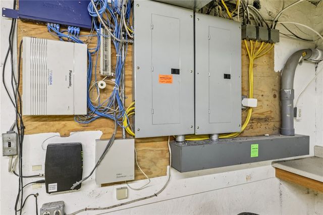 2625 Wilmington Rd, Neshannock Twp, PA 16105