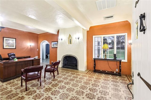 2625 Wilmington Rd, Neshannock Twp, PA 16105