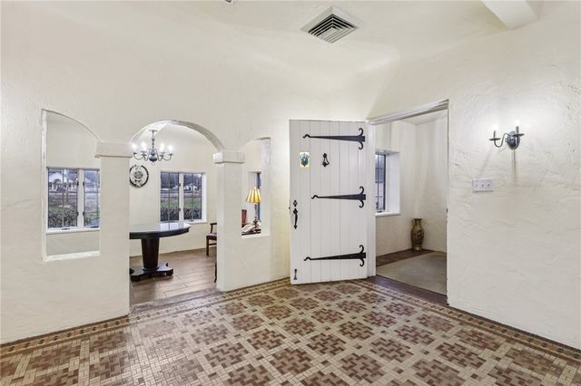 2625 Wilmington Rd, Neshannock Twp, PA 16105