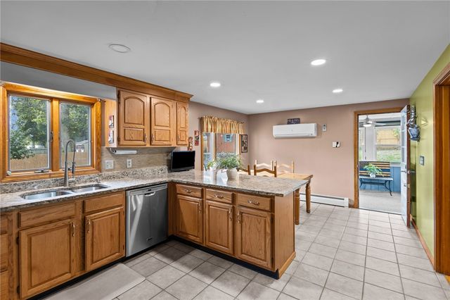 2 Fairview Drive, Smithfield, RI 02828