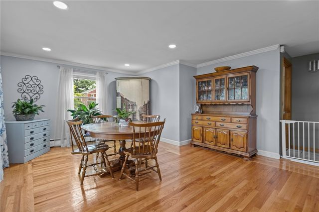 2 Fairview Drive, Smithfield, RI 02828