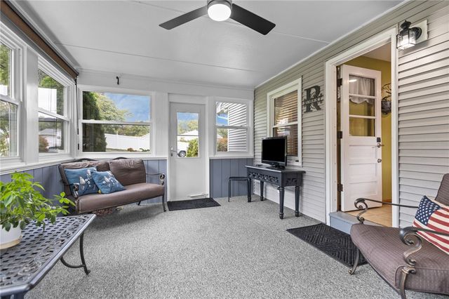 2 Fairview Drive, Smithfield, RI 02828