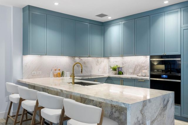 3020 W SANTIAGO STREET 4, Tampa, FL 33629