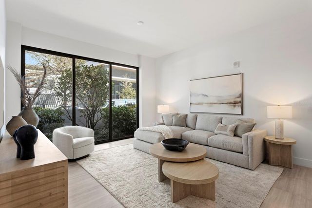 3020 W SANTIAGO STREET 4, Tampa, FL 33629