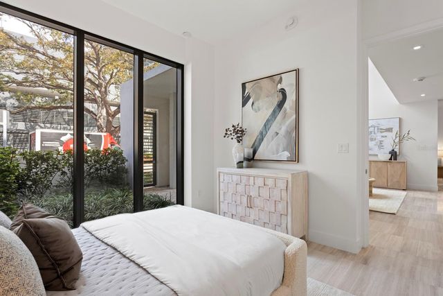 3020 W SANTIAGO STREET 4, Tampa, FL 33629