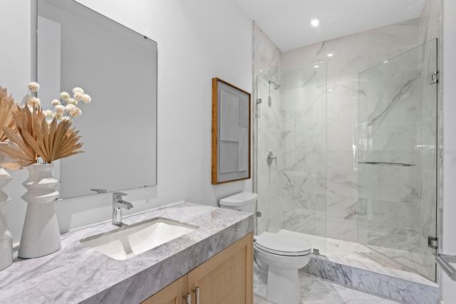 3020 W SANTIAGO STREET 4, Tampa, FL 33629