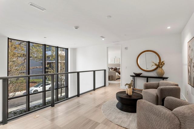 3020 W SANTIAGO STREET 4, Tampa, FL 33629