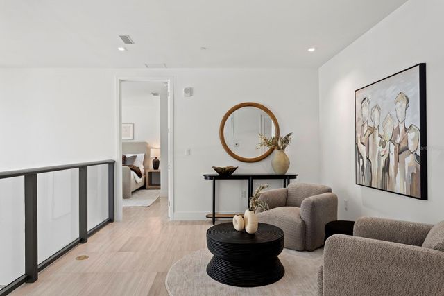 3020 W SANTIAGO STREET 4, Tampa, FL 33629