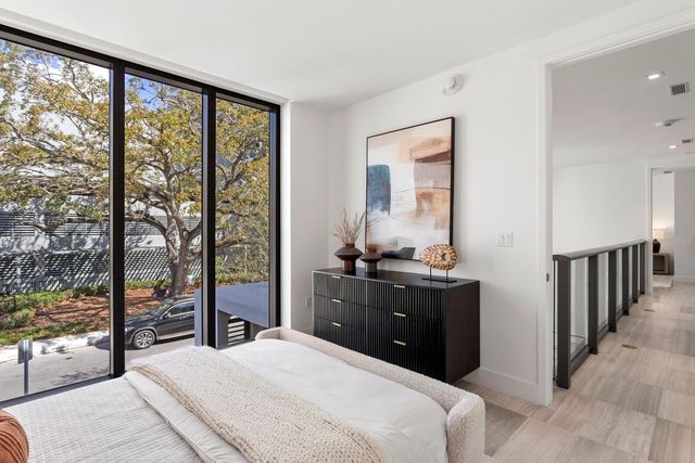 3020 W SANTIAGO STREET 4, Tampa, FL 33629