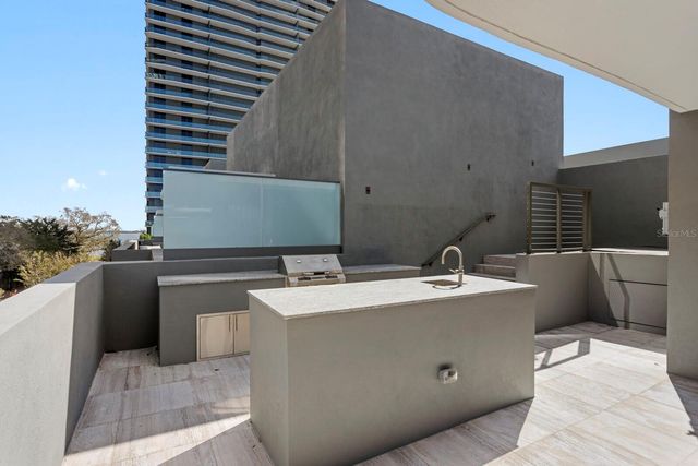 3020 W SANTIAGO STREET 4, Tampa, FL 33629