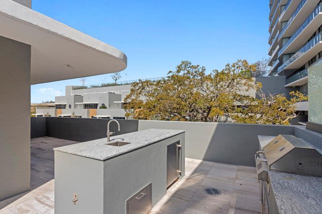 3020 W SANTIAGO STREET 4, Tampa, FL 33629