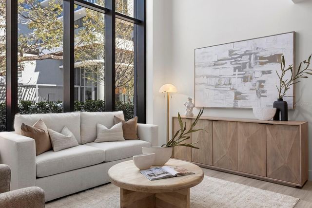 3020 W SANTIAGO STREET 4, Tampa, FL 33629