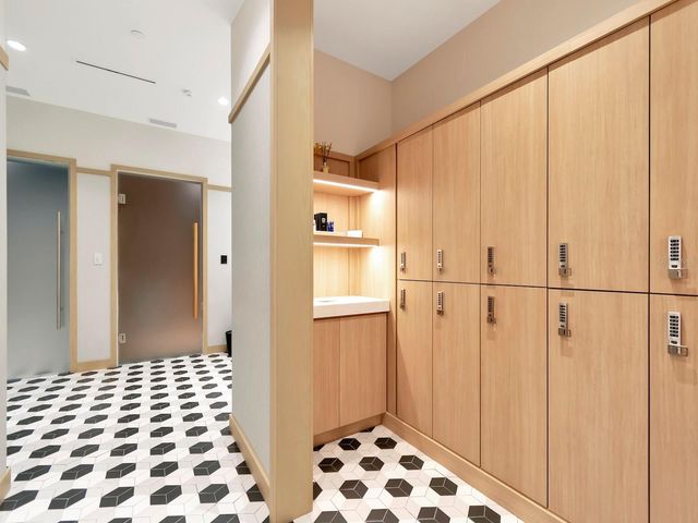 3020 W SANTIAGO STREET 4, Tampa, FL 33629