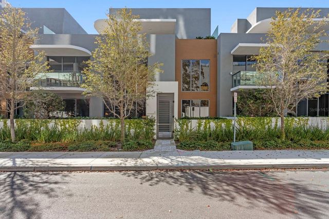 3020 W SANTIAGO STREET 4, Tampa, FL 33629