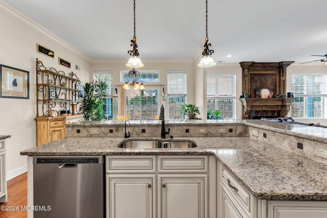 124 Masters Drive, Monroe, NJ 08831