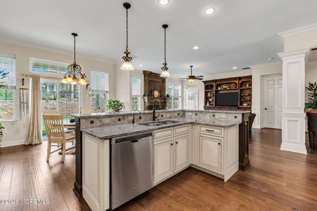 124 Masters Drive, Monroe, NJ 08831