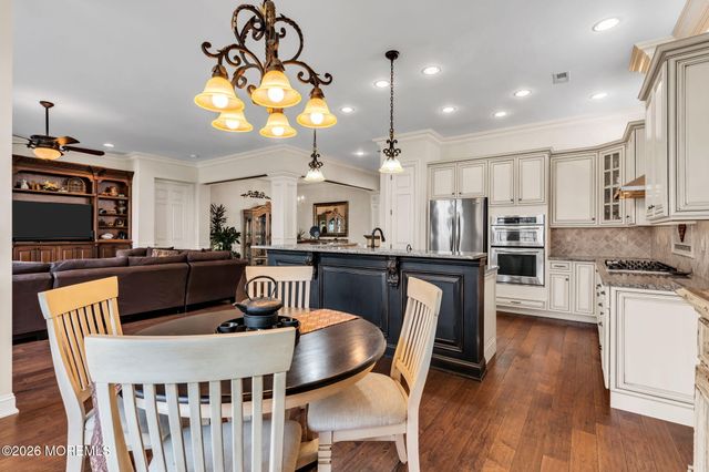 124 Masters Drive, Monroe, NJ 08831