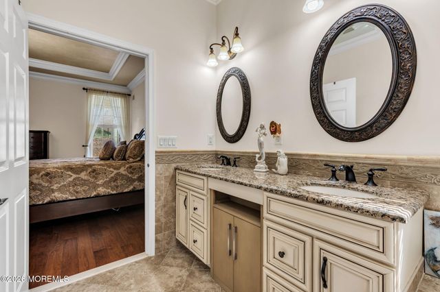 124 Masters Drive, Monroe, NJ 08831