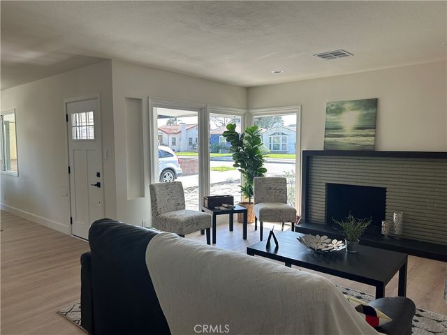 308 S Poinsettia, Compton, CA 90221