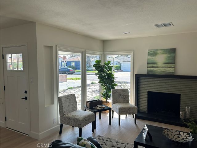 308 S Poinsettia, Compton, CA 90221