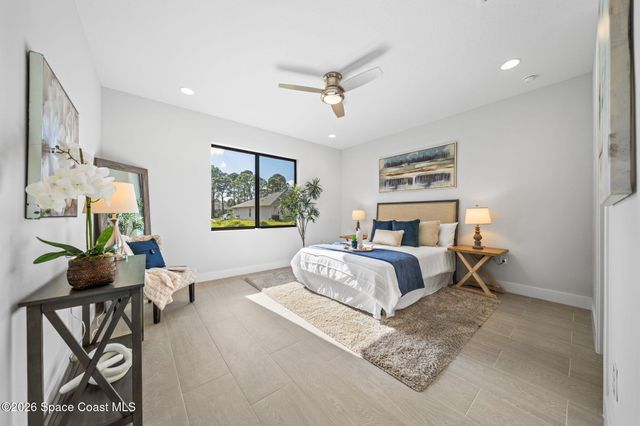 3196 Slama Avenue SE, Palm Bay, FL 32909