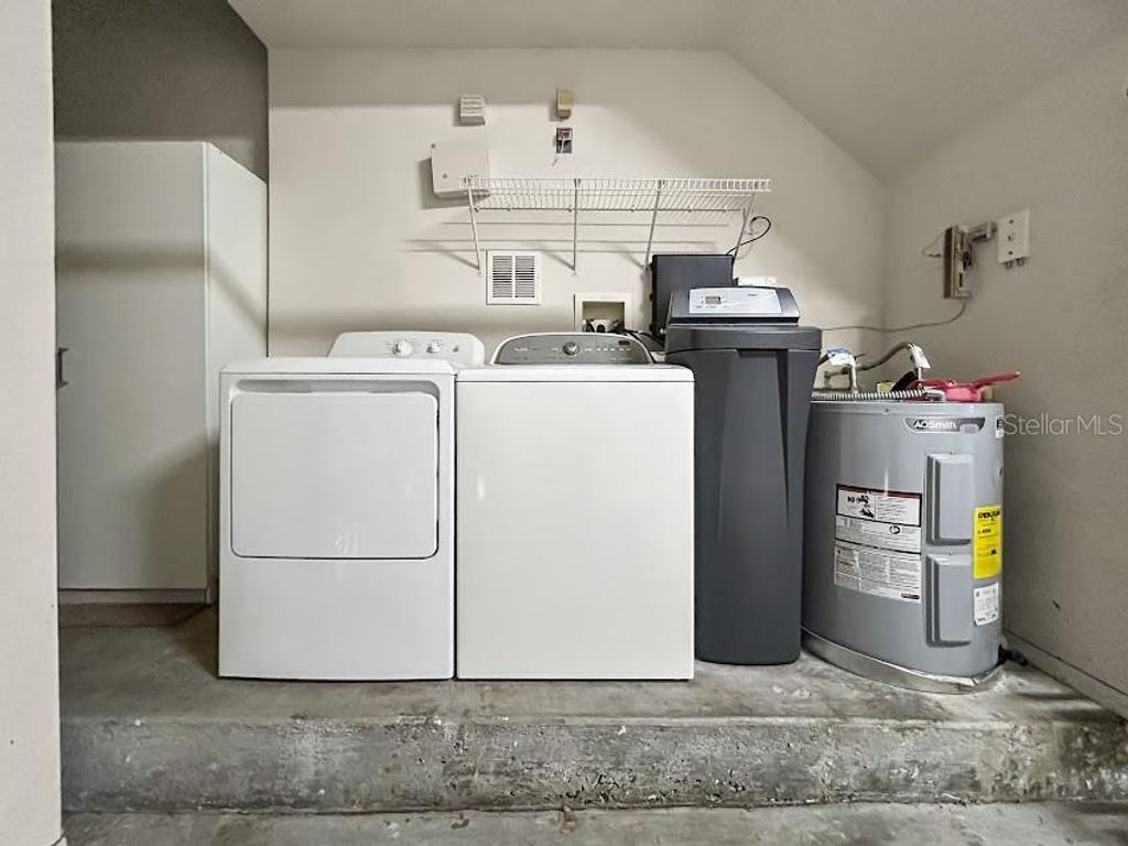 Image 17 of property listing at 108 BEACH HAVEN LANE, Tampa, FL 33609