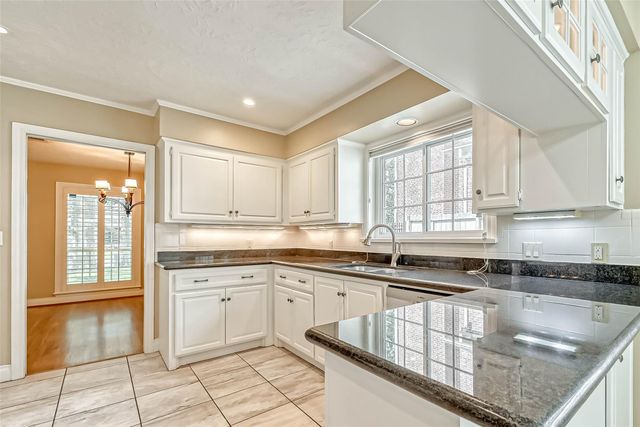 3710 Linkview Drive, Houston, TX 77025