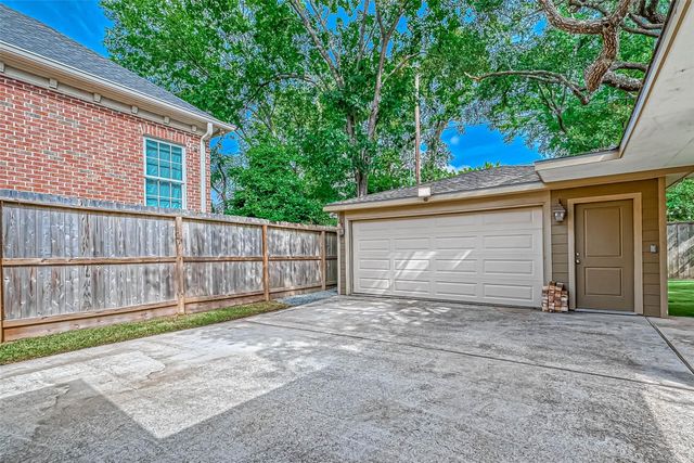3710 Linkview Drive, Houston, TX 77025