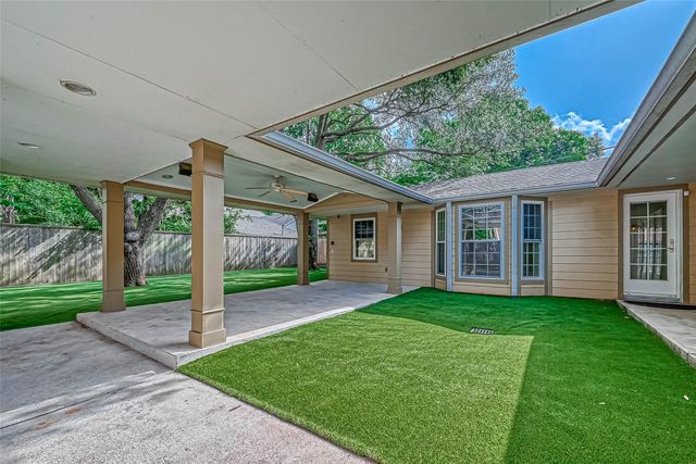 3710 Linkview Drive, Houston, TX 77025