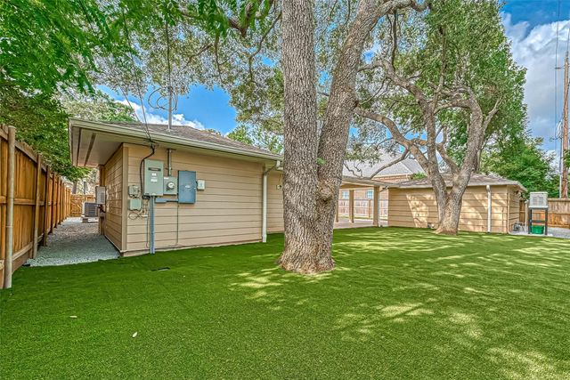 3710 Linkview Drive, Houston, TX 77025