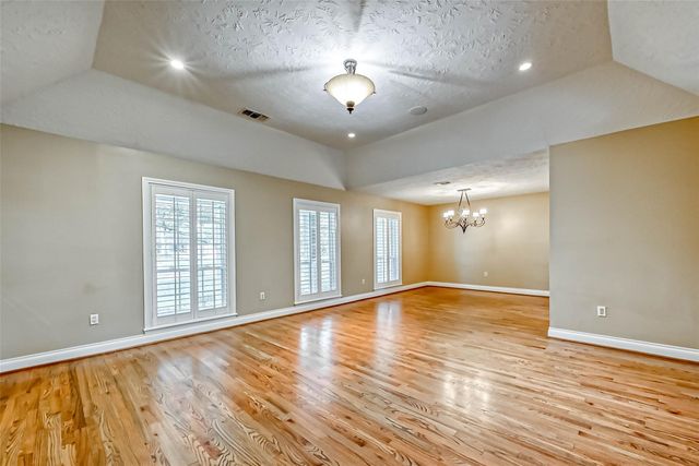 3710 Linkview Drive, Houston, TX 77025