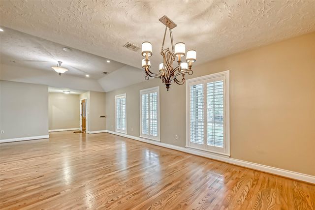 3710 Linkview Drive, Houston, TX 77025