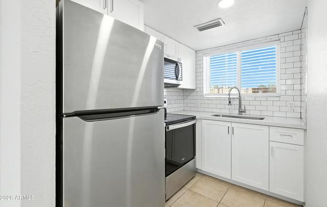 750 E 1ST Avenue, Mesa, AZ 85204