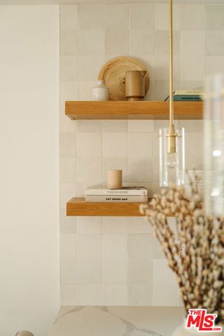 13211 Cumpston Street, Sherman Oaks, CA 91401