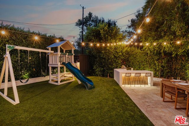 13211 Cumpston Street, Sherman Oaks, CA 91401