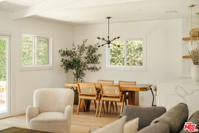 13211 Cumpston Street, Sherman Oaks, CA 91401