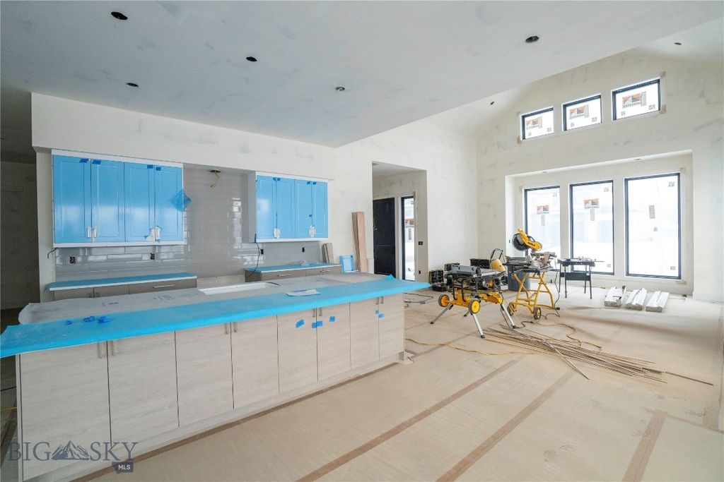 159 Creekbank Loop, Bozeman, MT 59718 photo 10