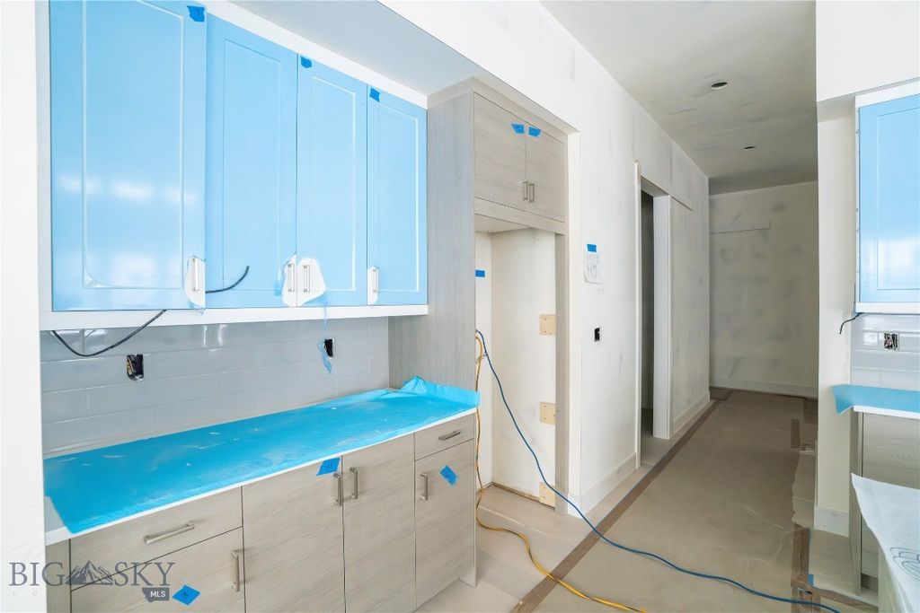 159 Creekbank Loop, Bozeman, MT 59718 photo 11