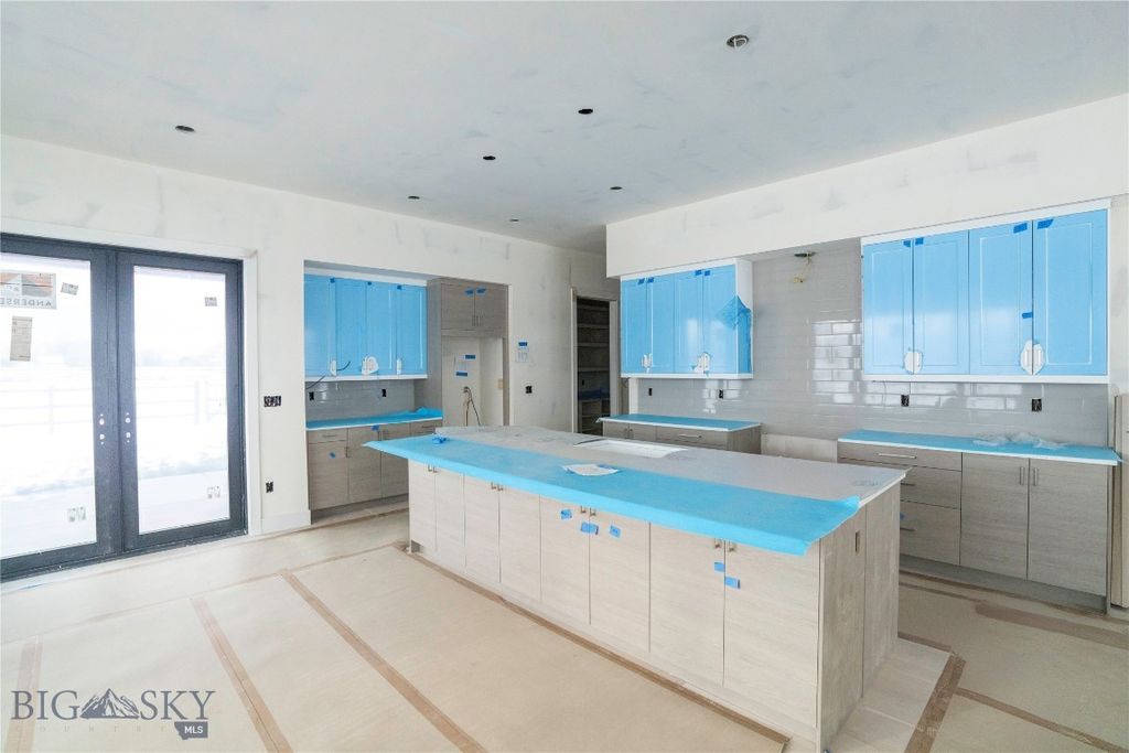 159 Creekbank Loop, Bozeman, MT 59718 photo 9