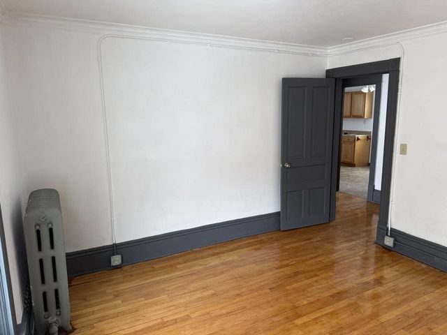 115 E PARKWAY AVENUE, Oshkosh, WI 54901