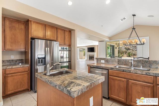 2957 Lantana Court, Palm Springs, CA 92264