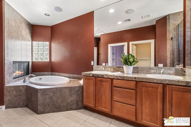 2957 Lantana Court, Palm Springs, CA 92264