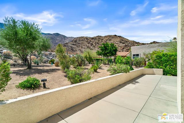 2957 Lantana Court, Palm Springs, CA 92264