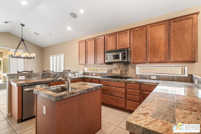 2957 Lantana Court, Palm Springs, CA 92264