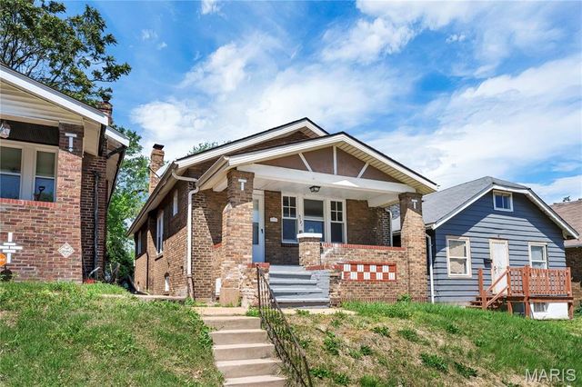 5721 Floy Avenue, St Louis, MO 63136