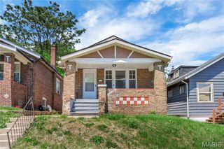 5721 Floy Avenue, St Louis, MO 63136