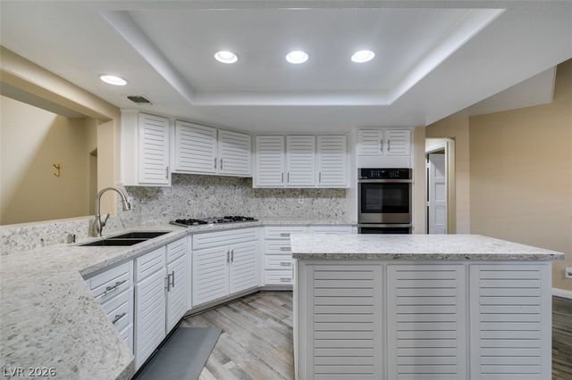 7217 Mission Hills Drive, Las Vegas, NV 89113