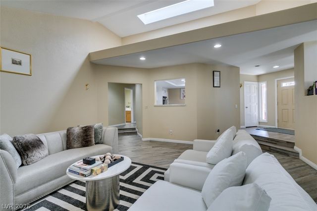 7217 Mission Hills Drive, Las Vegas, NV 89113